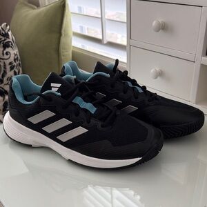 Adidas Black and Teal Gamecourt Tennis Athletic Shoes 8.5